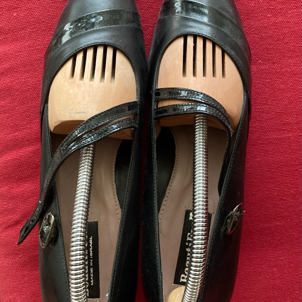 BeautiFeel Black Patent Leather shoes